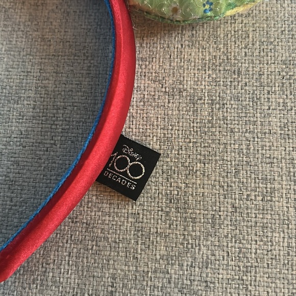 Disney Snow White Headband for Adults - Disney 100 - Picture 3 of 14